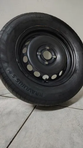 Roda de ferro Onix original aro 14 com pneu 185/70/14