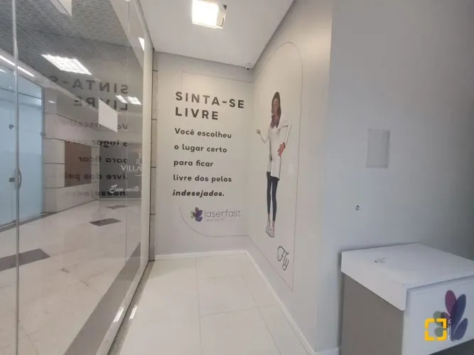 Loja térrea à venda com 65,78m² privativos - Terra Firme - Campinas, São José - SC