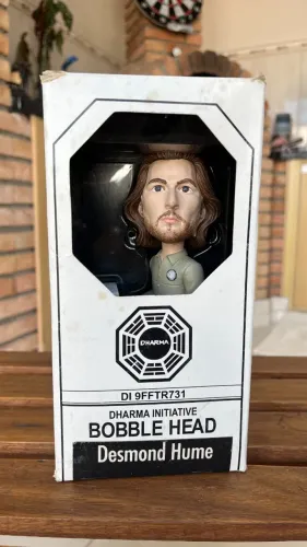 Lost Bobble-Head Desmond Hume 18 cm Boneco Action Figure