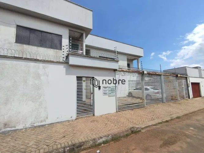 Apartamento com 3 dormitórios para alugar, 86 m² por R$ 2.911,90/mês - Plano Diretor Sul -