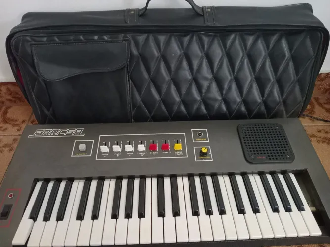 Vintage teclado Farcsa analógico anos 60 bivolt