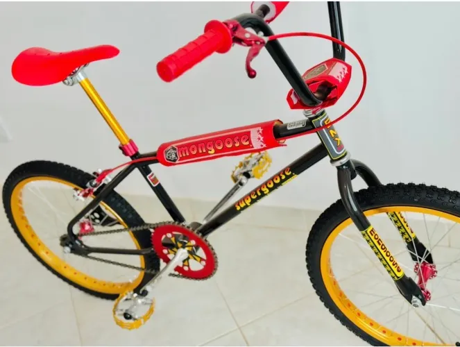 BMX Mongoose Supergoose reedição Caloi Cross extra light freestyle 