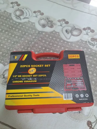 Vendo caixa de ferramentas 22 pcs nova chave catraca extremamente reforçada 