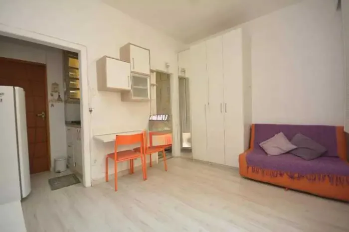 Apartamento : / Residencial / Glória