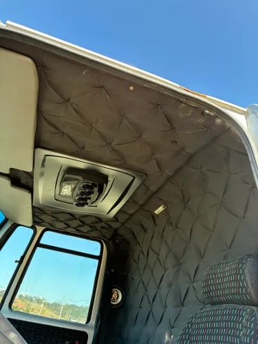 Ford cargo 815