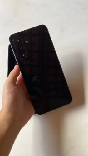 Celular A 26