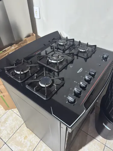 Fogão 5 bocas- Bivolt- Vidro temperado- Marca Dako