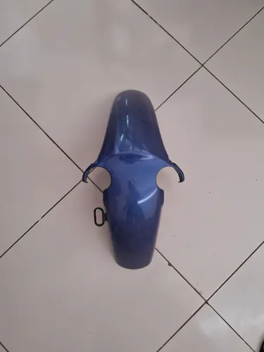 Paralama dianteiro da twister 2003