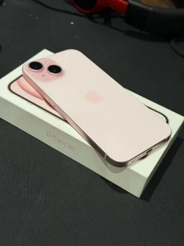 iPhone 15 - Impecável