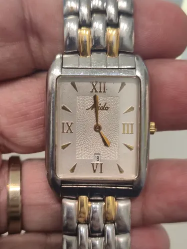 Relógio MIDO TANK À QUARTZ  -   ÓTIMO ESTADO