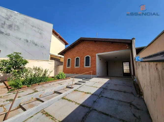 Casa com 4 dormitórios à venda, 216 m² por R$ 550.000,00 - Jardim Paraíso - Botucatu/SP