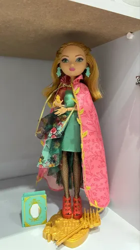 Ever after High Ashllyn Ella