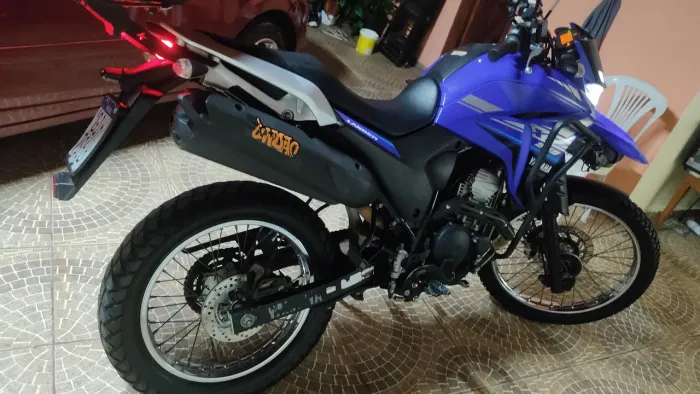 Moto só pra ir ao trabalho 