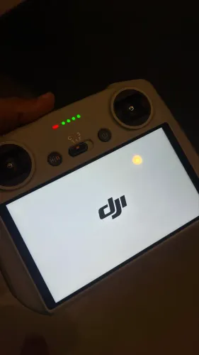 Controle com tela drone