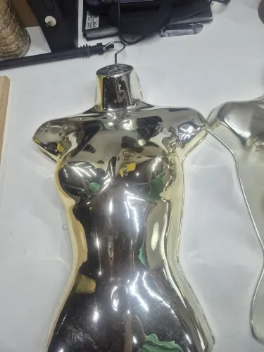 Bustos dourado 