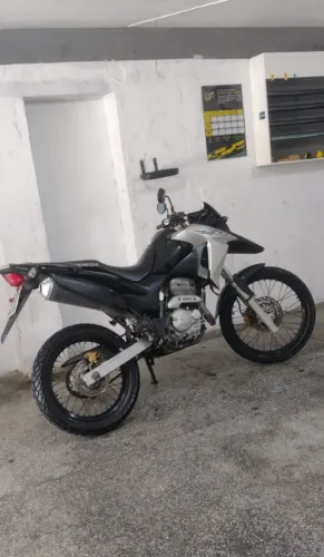 XRE 300