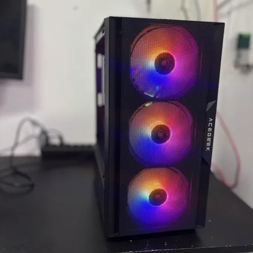 Pc Gamer i3 10? 16 gb De RX 470