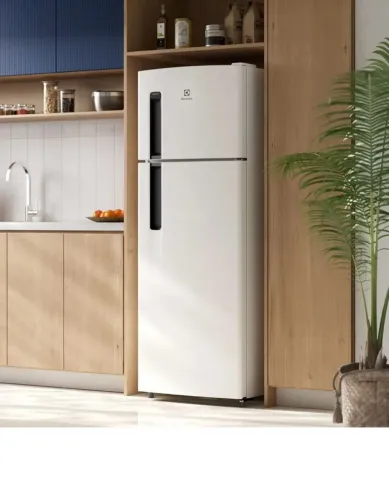 Geladeira Eletrolux 320 litros 2026