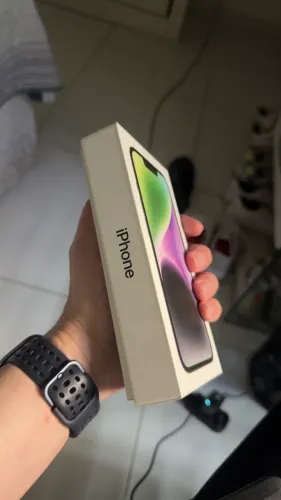 Caixa IPhone 14