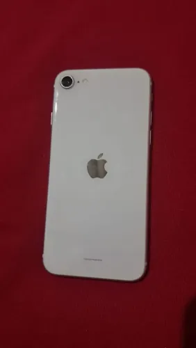 Vendo iPhone SE 64 gigas R$ 500