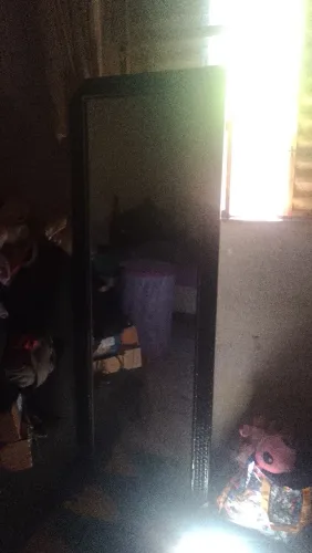 Vende-se espelho corpo inteiro novo pra salão ou usar no dia a dia