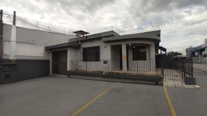 Casa para alugar no Jardim Simus - Sorocaba/SP