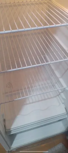 ? Geladeira Consul 239 Litros - Ótimo Estado - Funcionando Perfeitamente ?