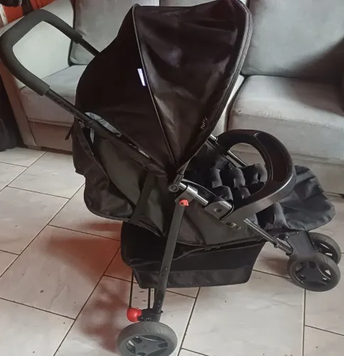 Carrinho de bebe cosco