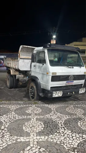 Caçamba toco 11.130