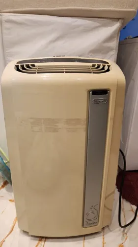 AR CONDICIONADO PORTATIL PAC PINGUINO 13000 BTU - DELONGHI - AN130RF - 127V