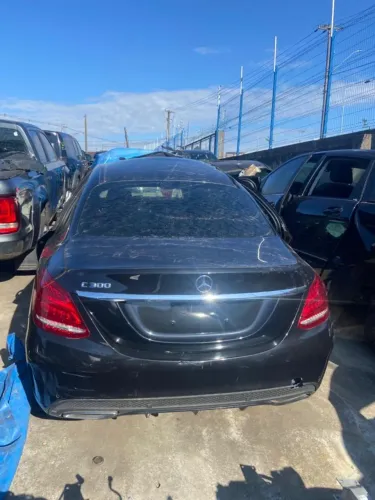 SUCATA MERCEDES BENZ C300 2017 2.0 TURBO.