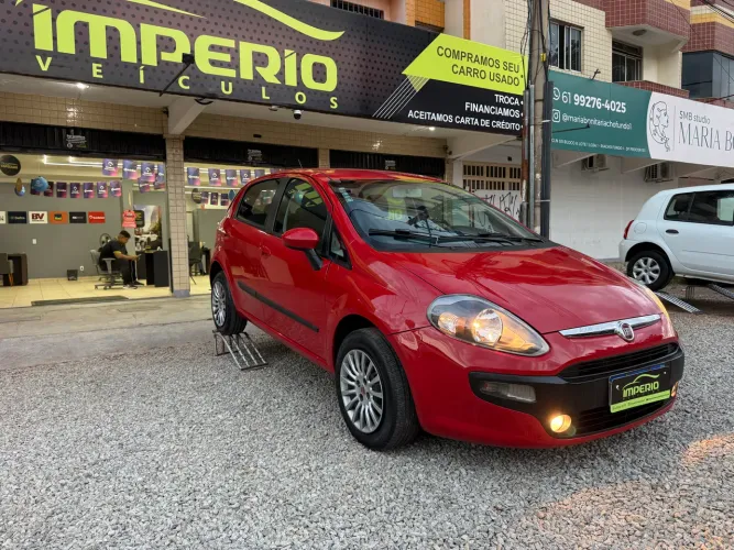 Fiat Punto Attractive Italia 1.4 F.flex 8V 5P 2014