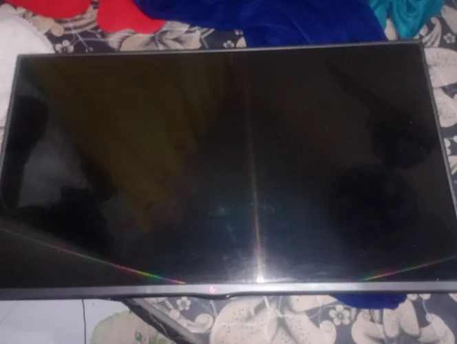 Vendo televisão 