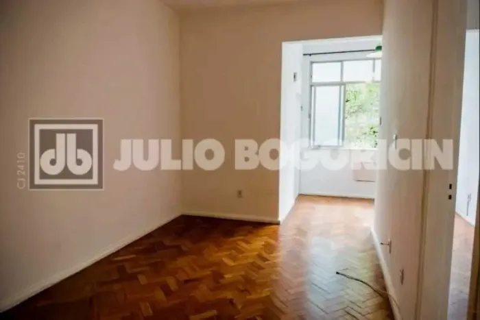 Apartamento : Padrão / Residencial / Copacabana
