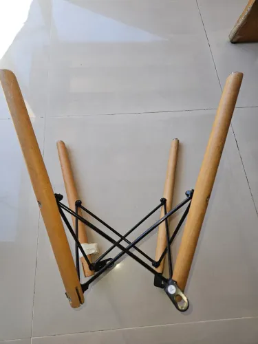 Pés (Base) Cadeira Charles Eames Eiffel