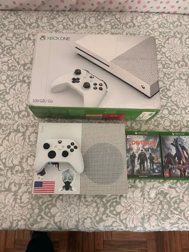 Xbox One S 500gb 1 Controle e 2 Jogos