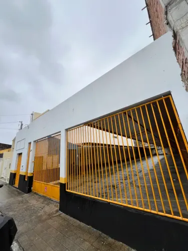 Ponto comercial para alugar na Rua Laranjeiras, bairro Centro