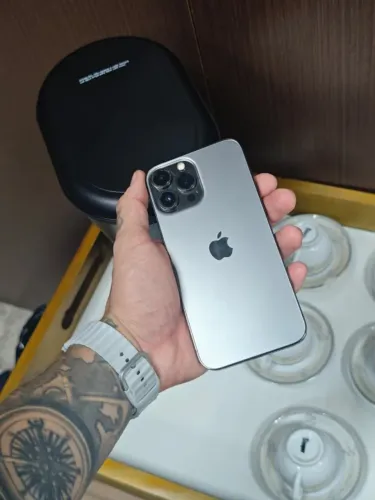 ? IPHONE 13 PRO MAX 256GB SILVER - ESTADO DE VITRINE (100% ORIGINAL) ?