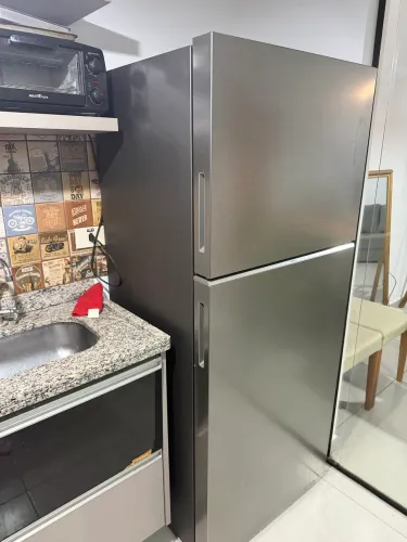 Geladeira Duplex Evolution Samrthings Samsung RT38 391L Inoc