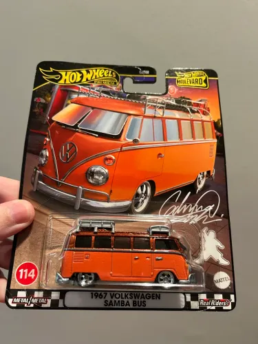 1967 Volkswagen Samba Bus | Hot Wheels Premium