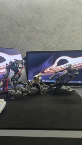 Figures lol, 3 peças