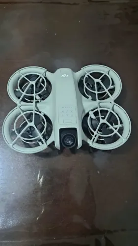 Drone DJI Neo Fly More Combo Completo - Drone, Controle RC-N3, Hub + 3 Baterias