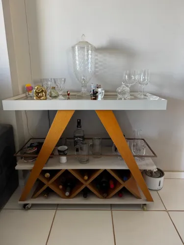 Aparador/Bar/Adega
