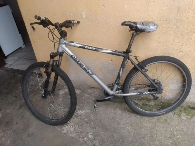 Bicicleta Caloi elite 2.7 aro 26 tamanho quadro 18 câmbio passador cubo peças tudo shimano