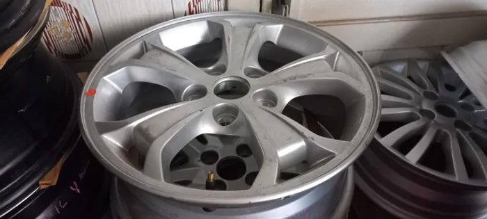 Roda Hyundai Tucson aro 16 original unidade valor mínimo 