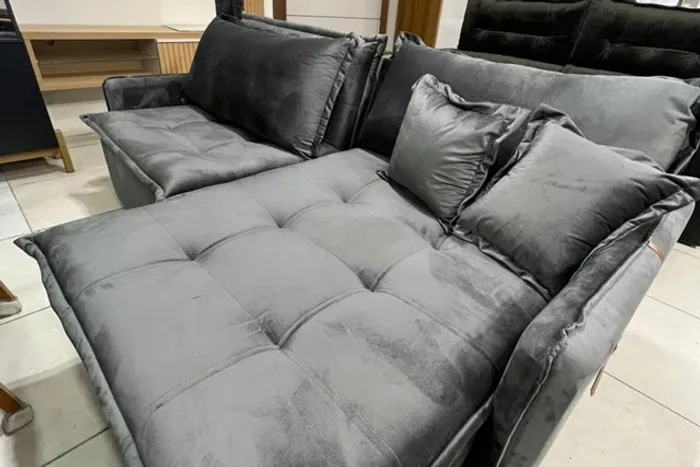 SOFÁ SUPER CONFORTÁVEL DESIGN IMPECÁVEL TP CONFIRA !!