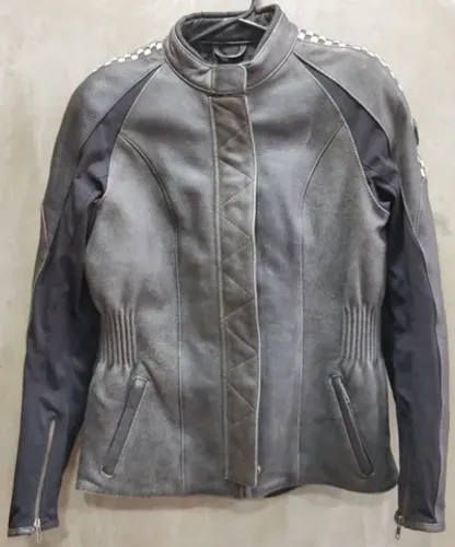 jaqueta triumph couro feminina linda