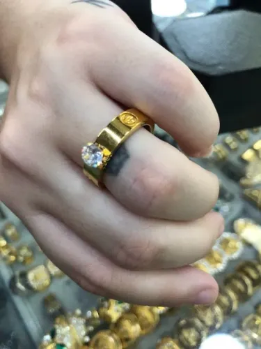 Aliança anel Solitario Cartier love pedra de moissanite
