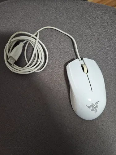 Mouse Razer Abyssus branco