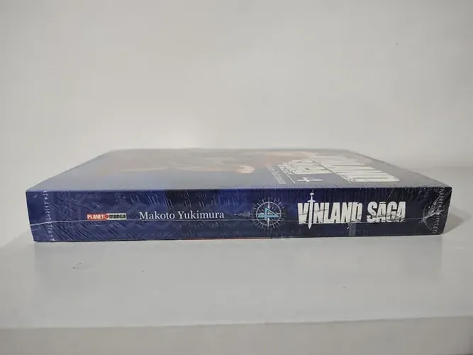 Mangá Vinland Saga 4 Deluxe